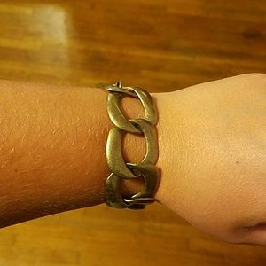 Gold link bracelet