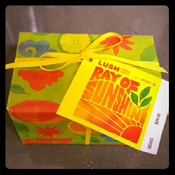 LUSH Ray of Sunshine Gift Set