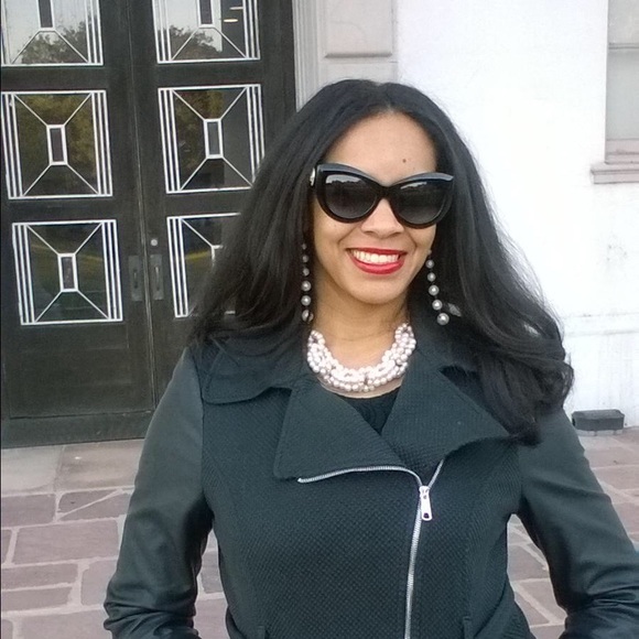 Meet your Posher, Takeysha - Picture 1 of 1