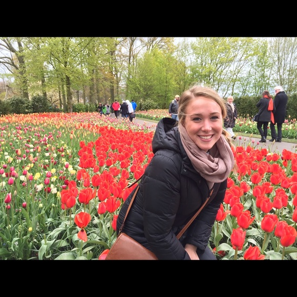 Meet your Posher, Rachael - Picture 3 of 3