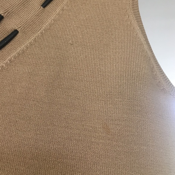 Top - Picture 4 of 4