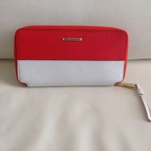 Ava zip wallet