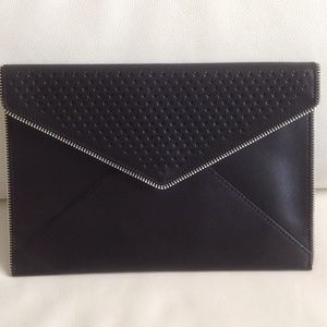 Clutch bag