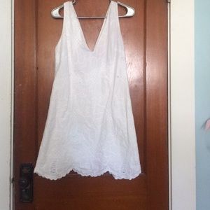 Lilly Pulitzer white V dress