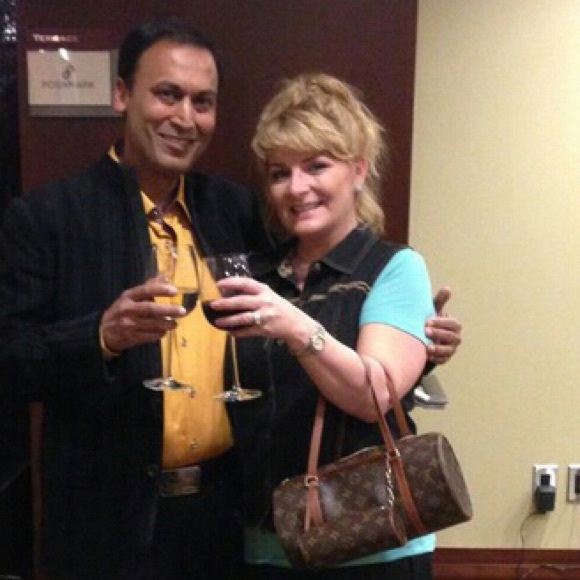 I’m on Facebook https://www.facebook.com/Wenrella - Picture 9 of 10