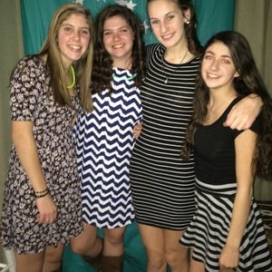 Meet your Posher, Elyse