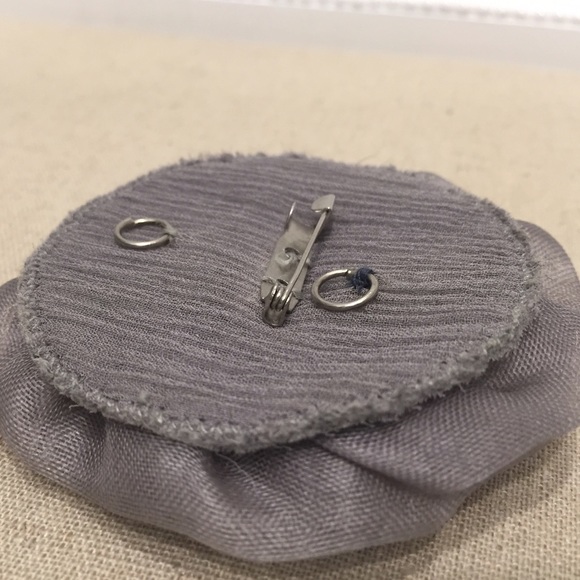 Sasha Flower Brooch - Picture 3 of 3