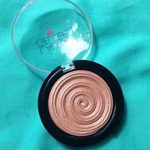 Laura Geller Ballerina