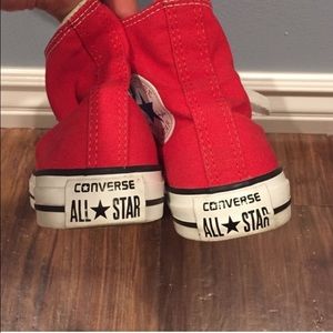 Red High top converse