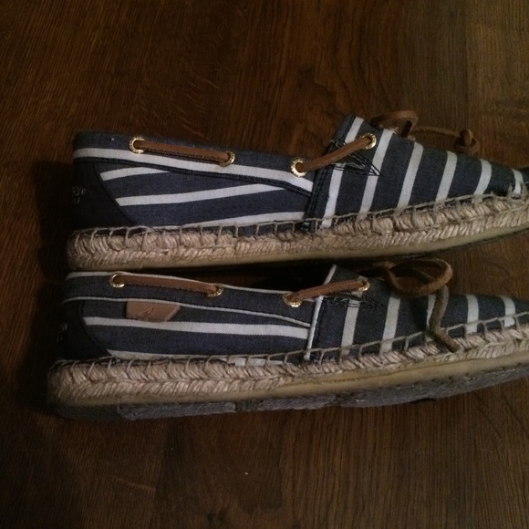 Sperrys - Picture 3 of 4