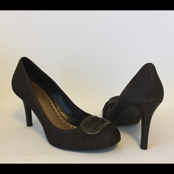 Gianni Bini Classy Pumps - Picture 4 of 4