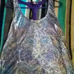 It's really pretty it has cecawen's all over the