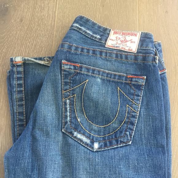 TRUE RELIGION JEANS DISTRESSED SIZE 31 X 33