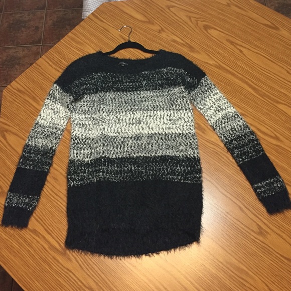 Express High Low Fuzzy Knit Sweater EUC