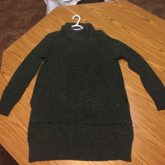 Express marled cowl neck extreme hi-lo