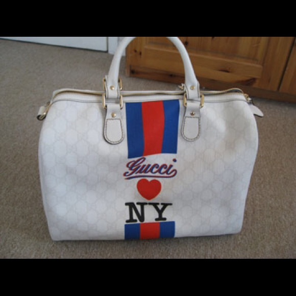 Gucci "I Love NY" purse