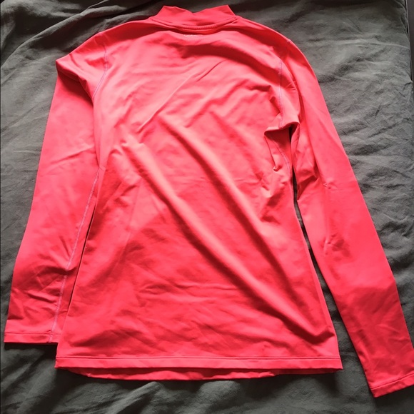 Under armour cold gear fitted long sleeve - Picture 2 of 2