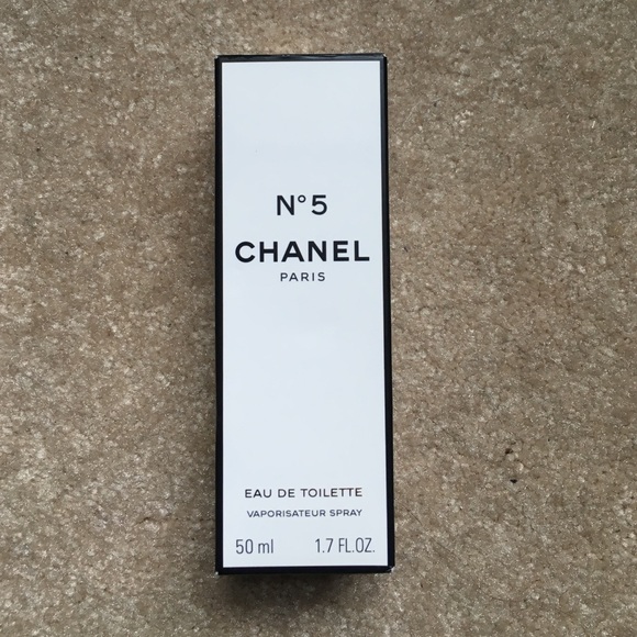 Chanel No. 5 perfume