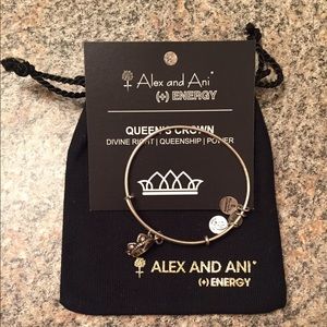 Alex and Ani silver Queen's Crown bangle