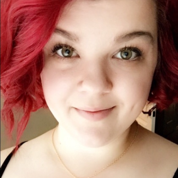 Meet your Posher, Brittny