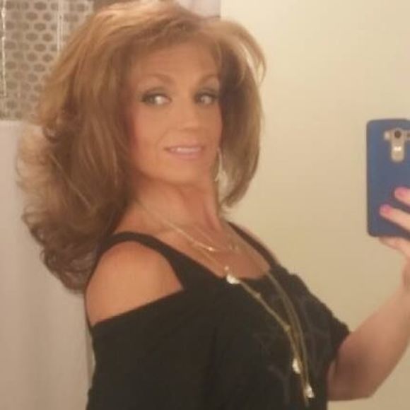 Meet your Posher, Shelly