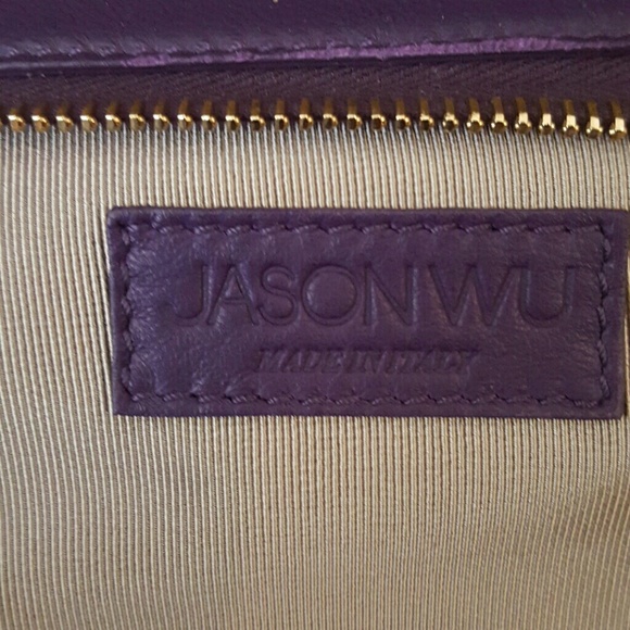 JASONWU - Picture 3 of 4