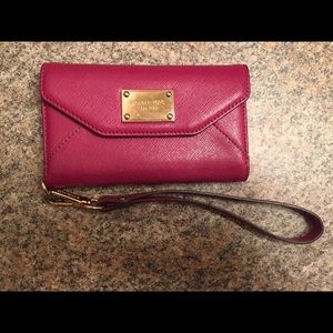 Michael Kors iPhone 5 wallet case