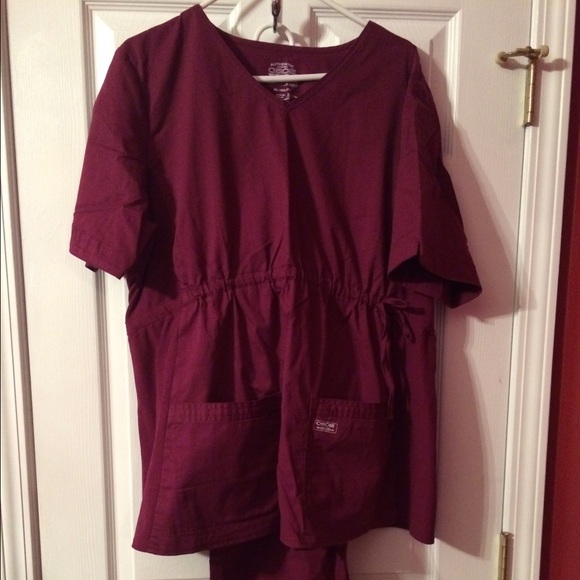 Cherokee wine colored maternity scrubs