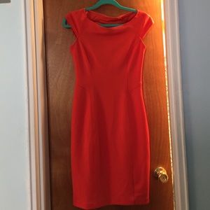 Super flattering Maggy London dress