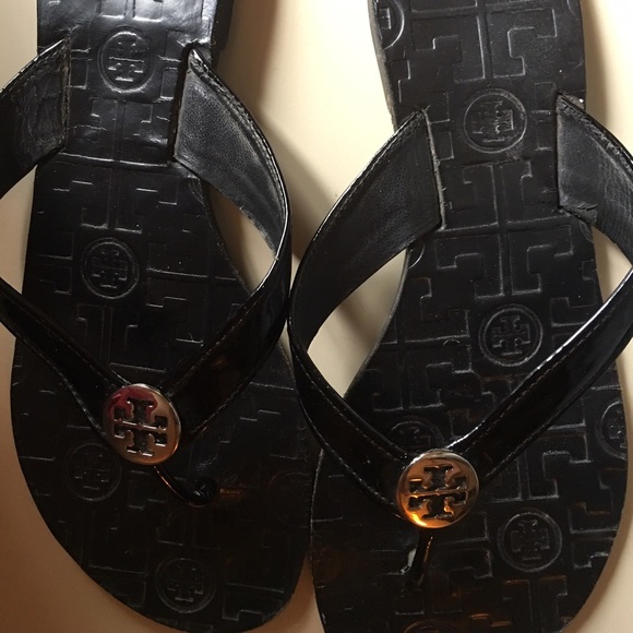 Tory Burch Thora size 7