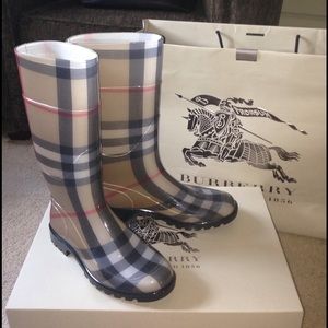 Burberry rain boots