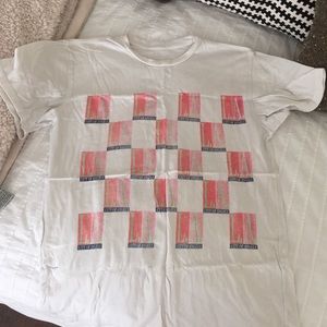 Brandy Melville LA tee