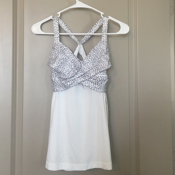 BNWT Lululemon Wrap it up Tank
