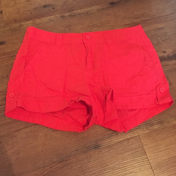 Gap coral shorts