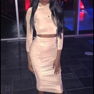 ❌SOLD ON Merc❌ Nude slinky co-ord set!