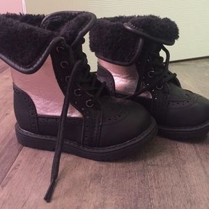 Toddler boots