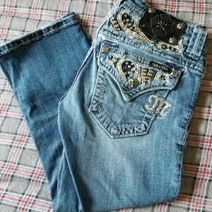 Size 25 Miss ME Capri's