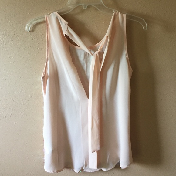 Pink sequined top! - Picture 2 of 2
