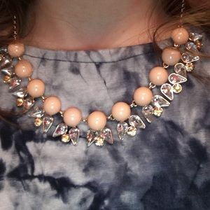 Peach and gold Jewelmint statement necklace