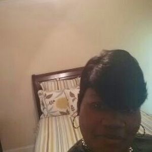 Meet your Posher, Kinya