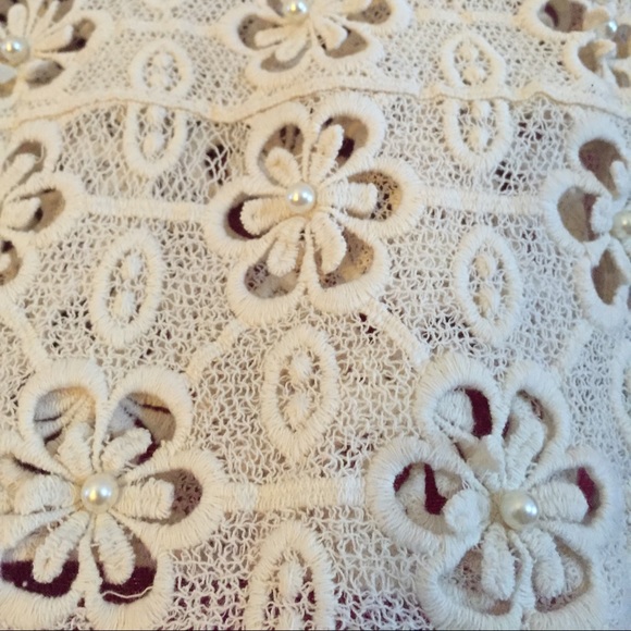 Cream top - Picture 2 of 2