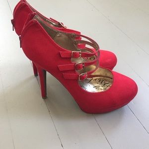 EUC Material Girl heels sz 9 red