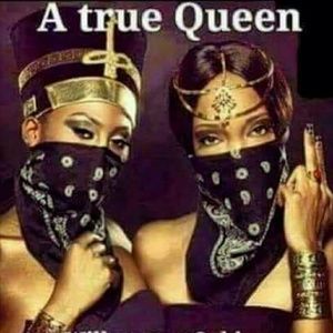 Meet your Posher, Malika