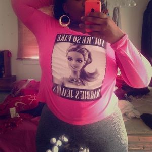 ❌SOLD ON MERCARI❌ 👄Pink Barbie shirt👄