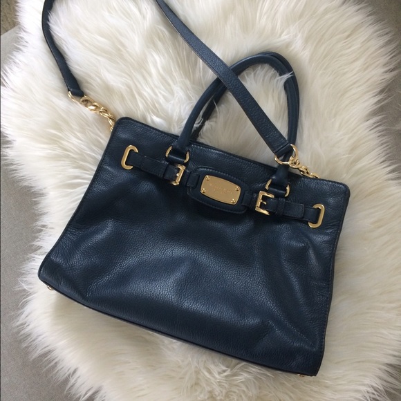 Michael Kors Handbags - Michael kors Hamilton bag navy