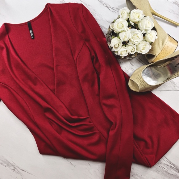 💐Lulu's Red Long Sleeve Mini Dress