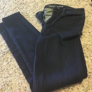 Worn once! AEO dark wash, high rise jeggings