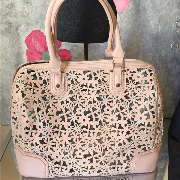 Pink Cosmo Bags - Pink Cosmo NWOT Pink Cosmo Bags - Pink Cosmo NWOT