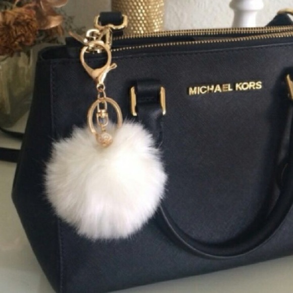 White Pom Pom Keychain - Picture 2 of 2