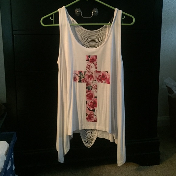 Forever 21: Tank Top w/ Floral Cross